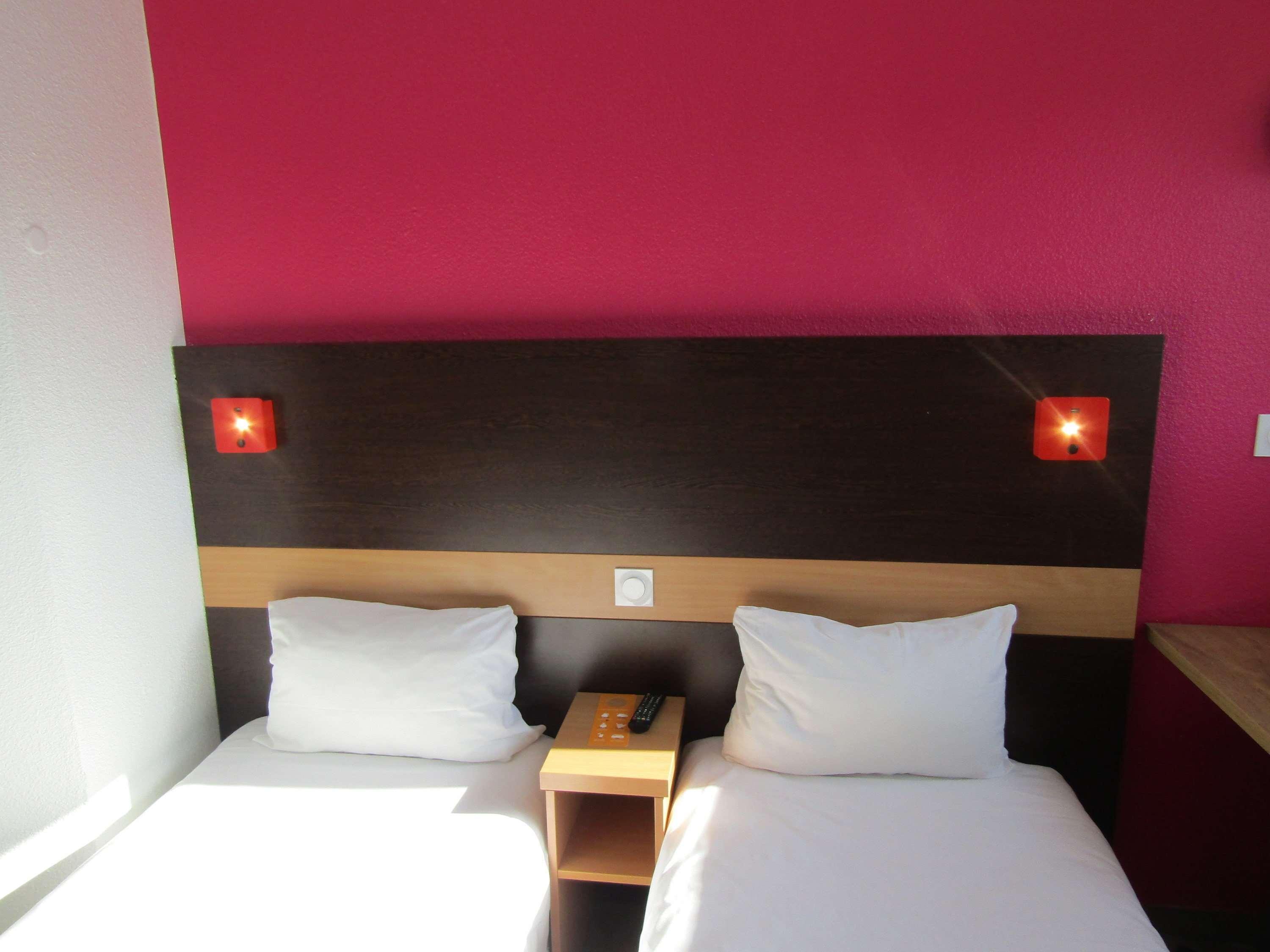 Hotelf1 Nemours Luaran gambar
